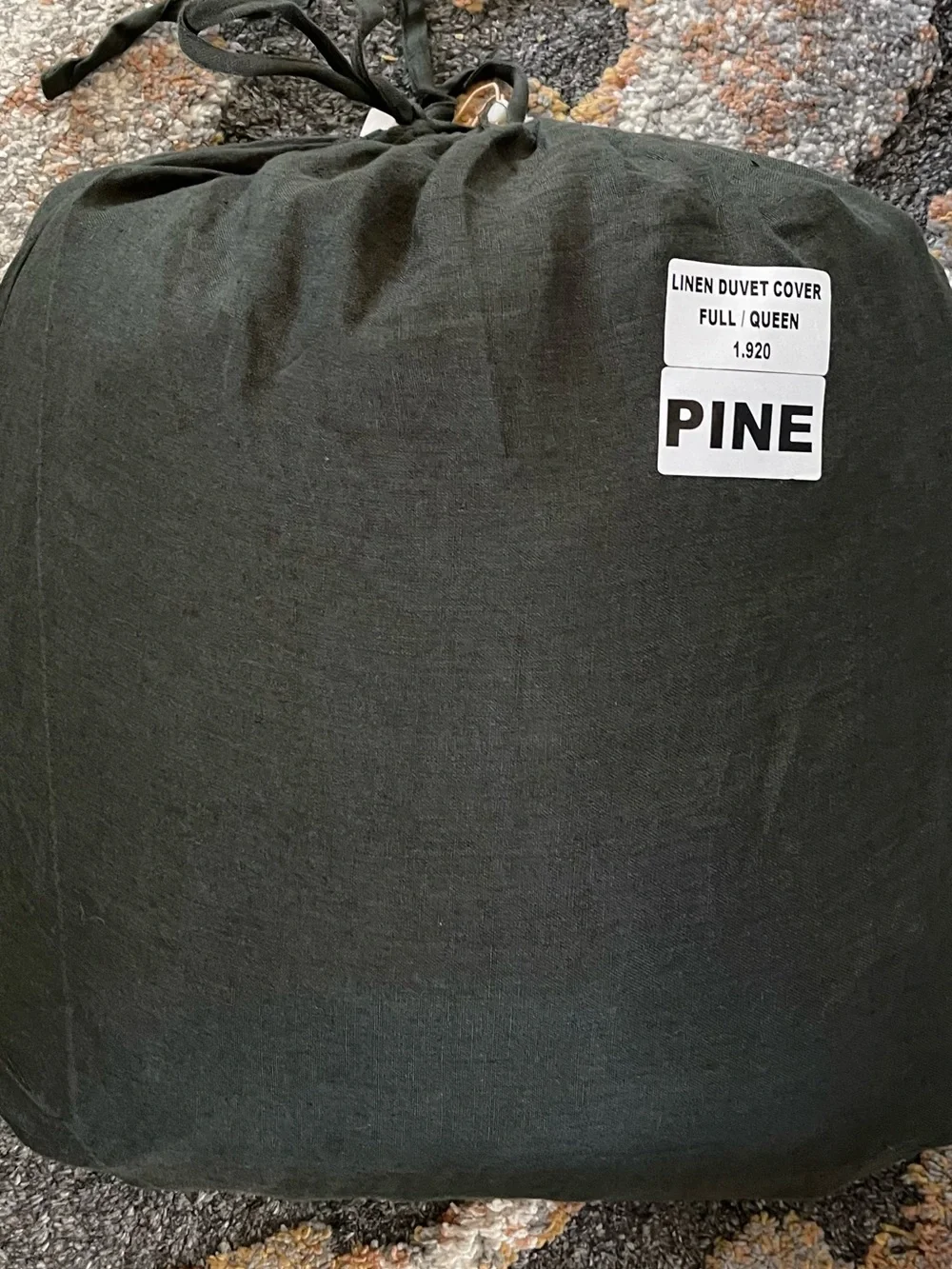 NWT Quince European Linen 1 Piece Duvet Cover, Full/Queen (Pine) No shams